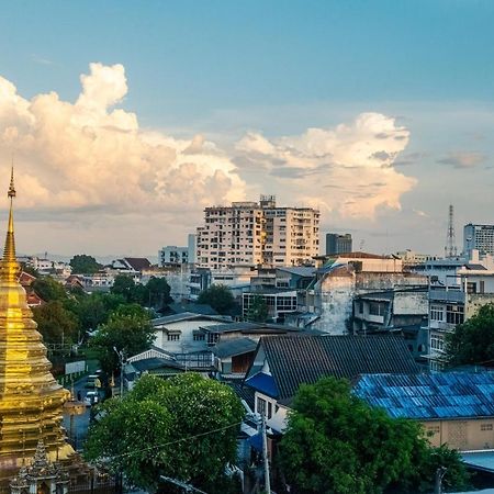 Satop Travelers Guesthouse Chiang Mai Luaran gambar