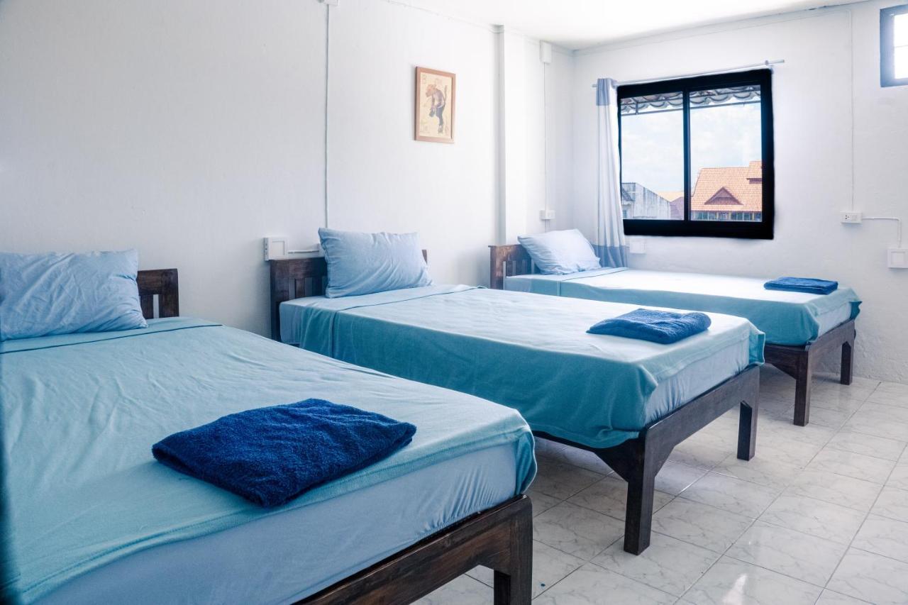 Satop Travelers Guesthouse Chiang Mai Luaran gambar