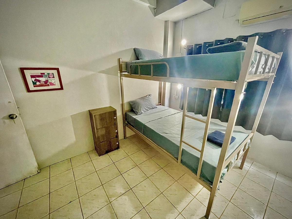 Satop Travelers Guesthouse Chiang Mai Luaran gambar