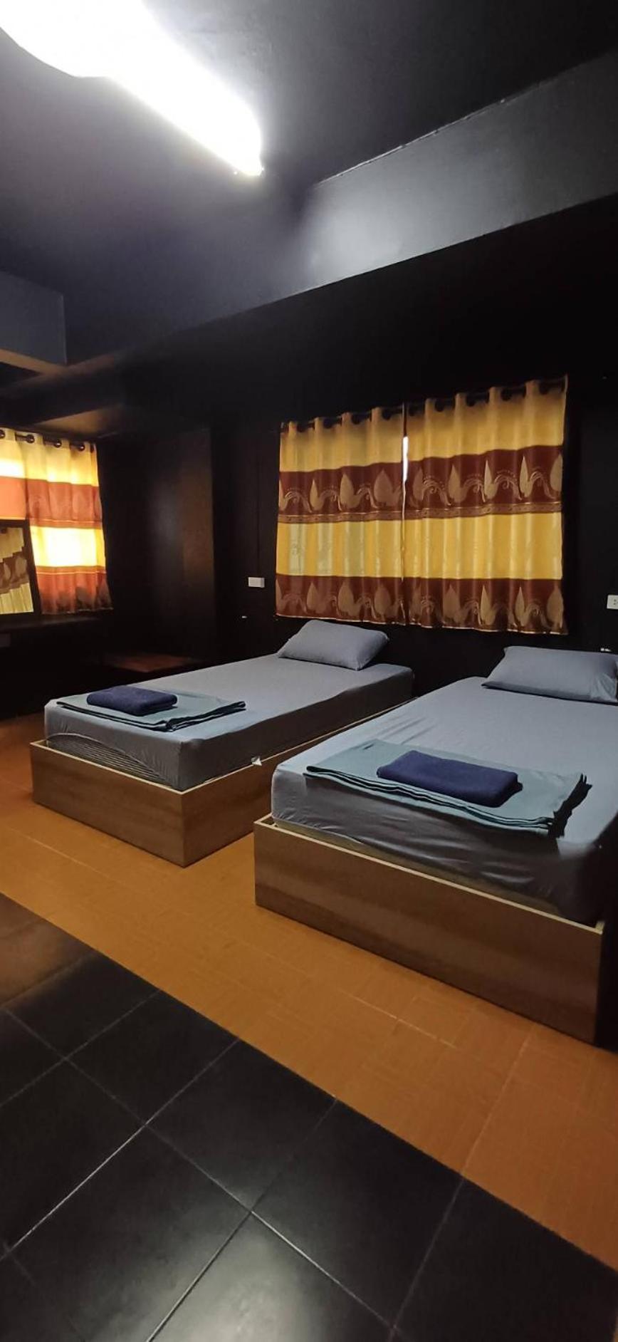 Satop Travelers Guesthouse Chiang Mai Luaran gambar