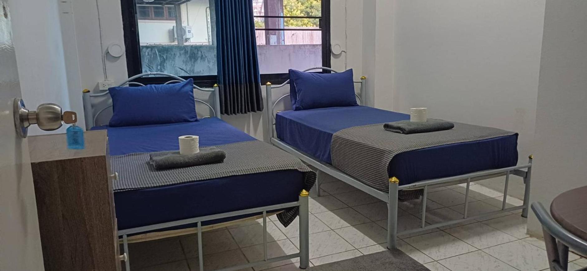 Satop Travelers Guesthouse Chiang Mai Luaran gambar