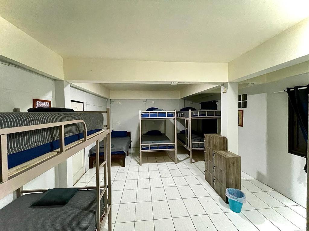 Satop Travelers Guesthouse Chiang Mai Luaran gambar